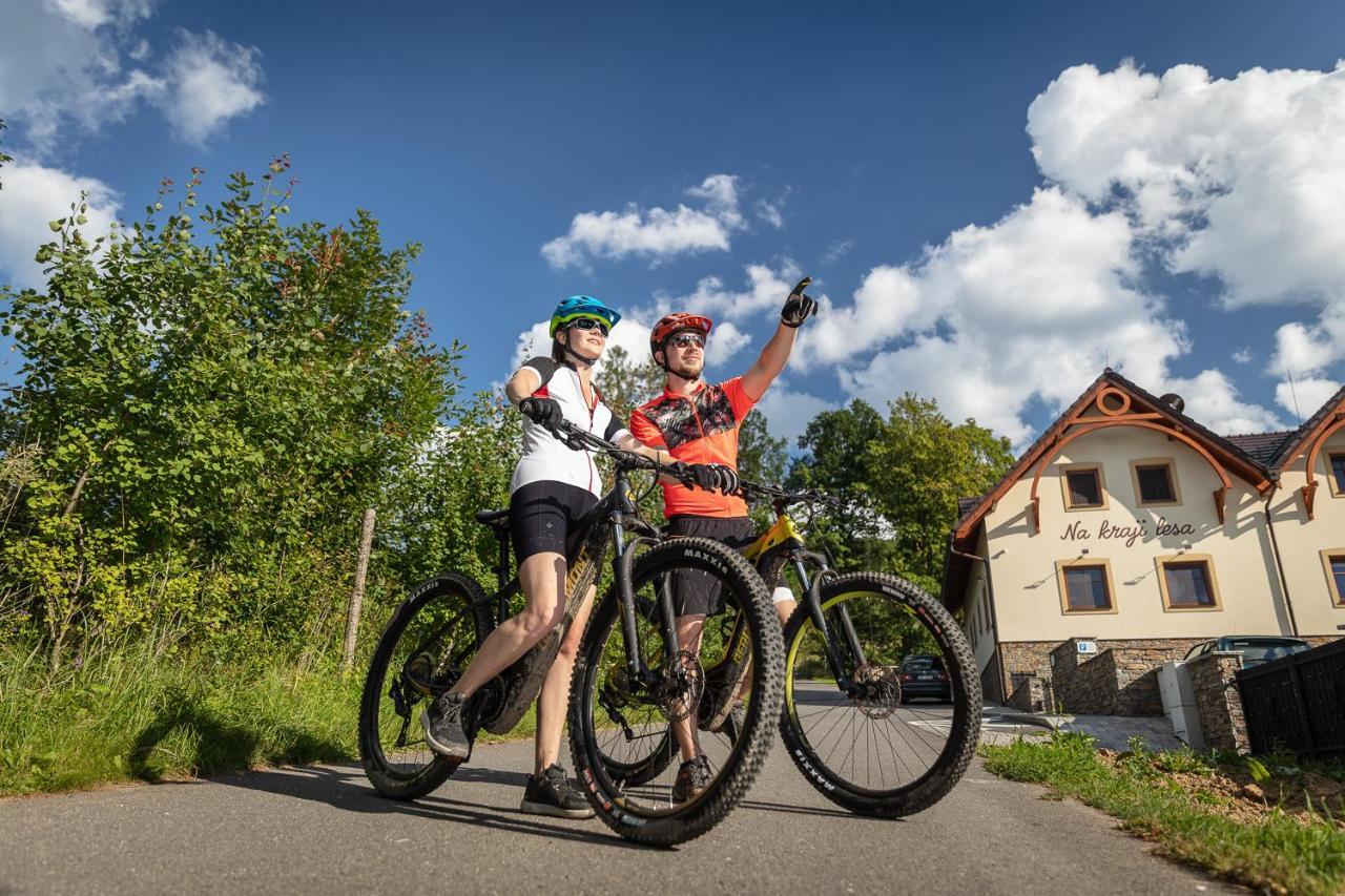 Penzion Na Kraji Lesa Valašské Meziříčí Bagian luar foto