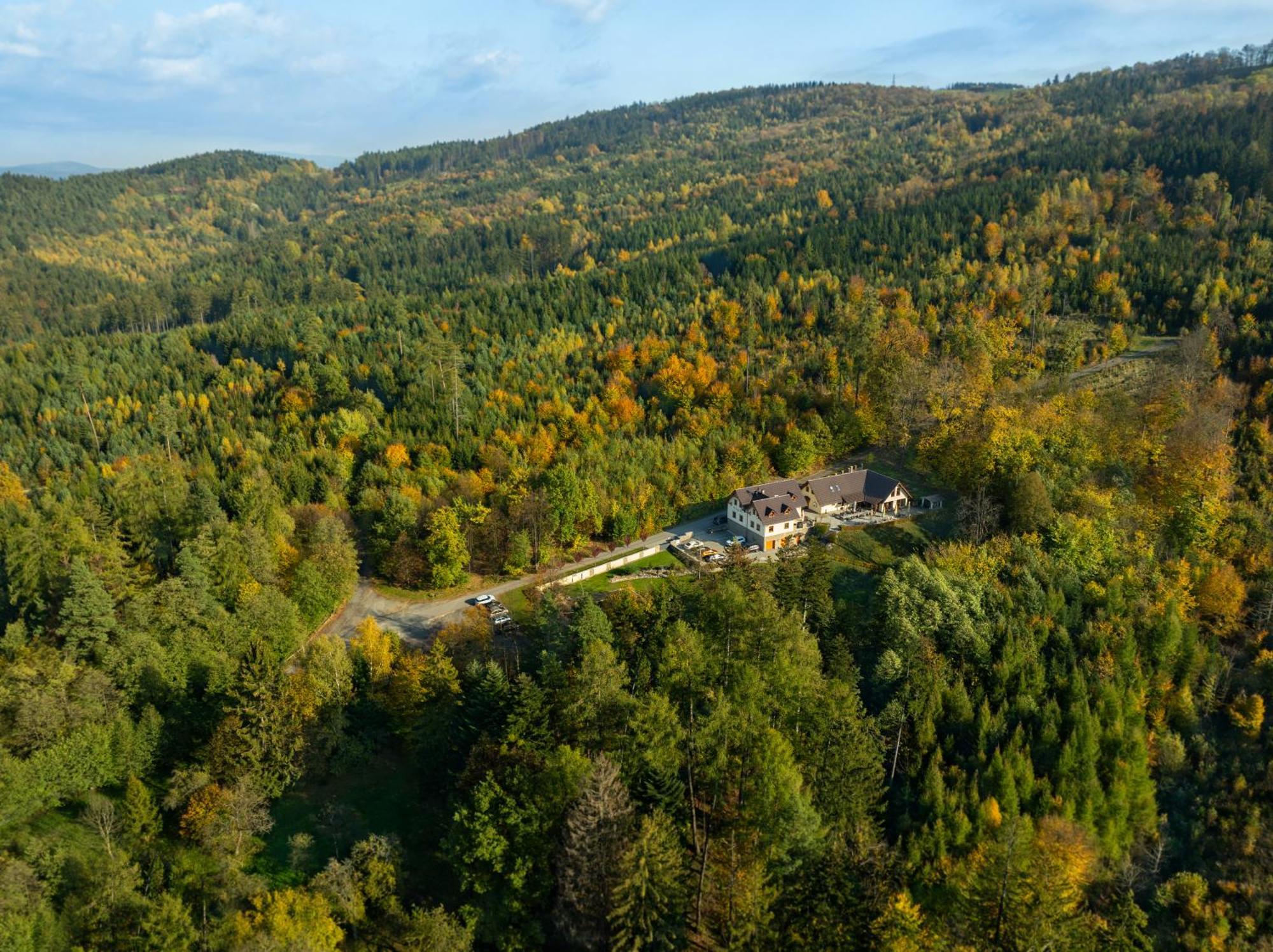 Penzion Na Kraji Lesa Valašské Meziříčí Bagian luar foto